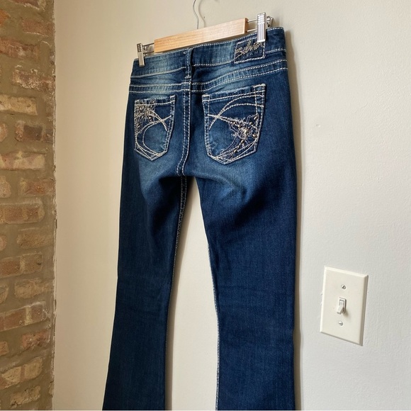 Silver Jeans Tuesday Bootcut Women's Blue Denim Jeans W26/L31 - Picture 1 of 12